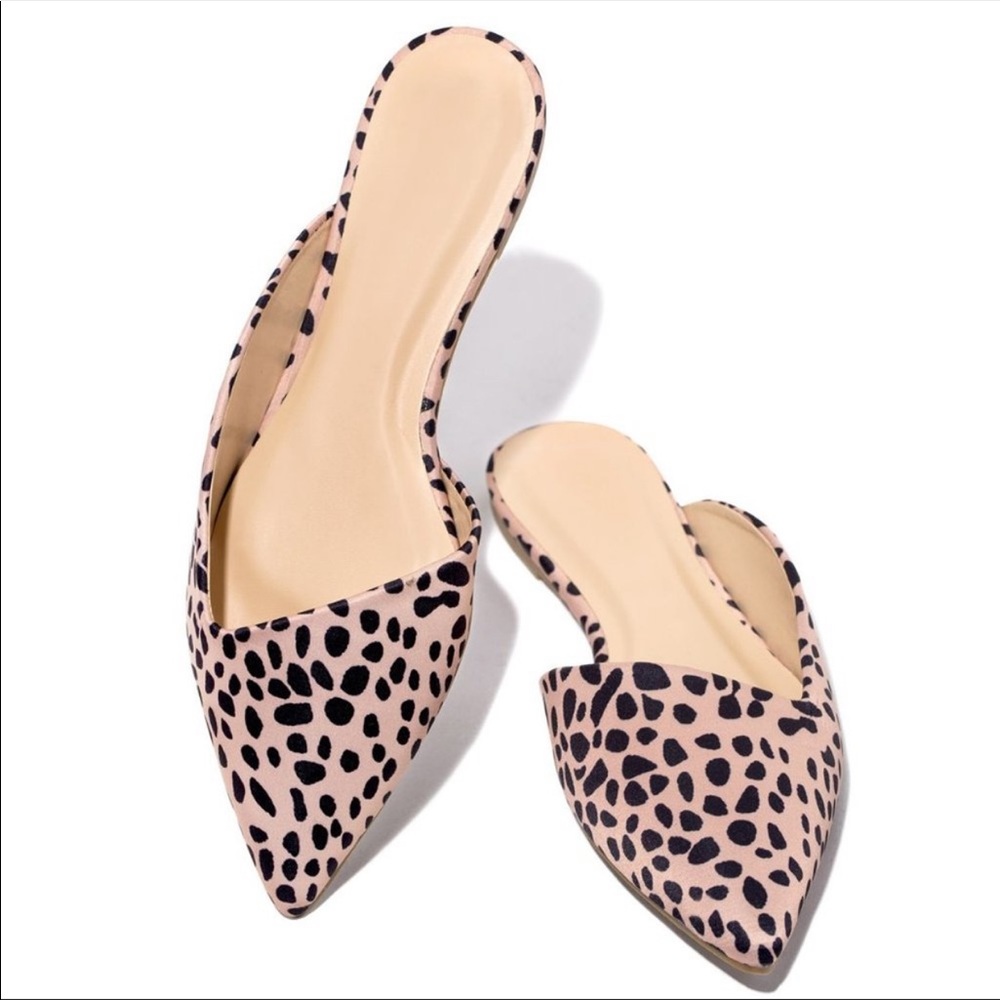 NEW🔥Cheetah Pointed Toe Slip On Flat Loafer Mules